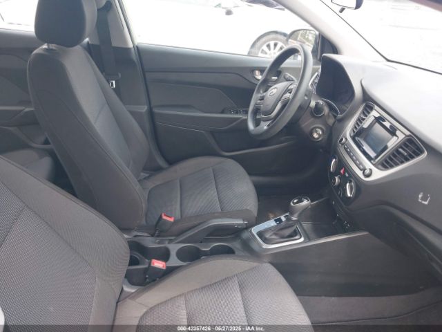 3KPC24A39JE017332 Hyundai ACCENT SE