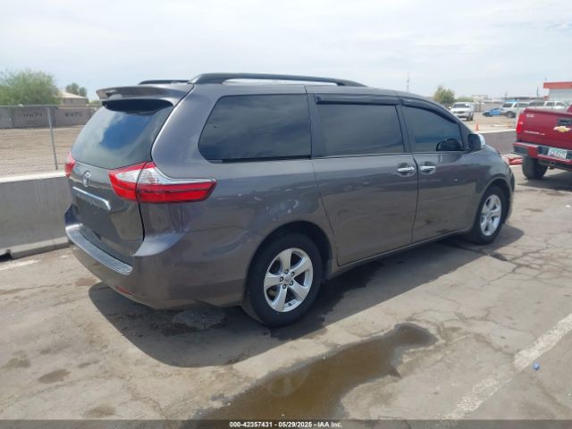 5TDKZ3DC0HS842138 Toyota Sienna Le 8 Passenger