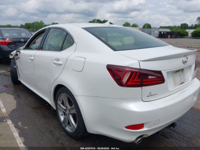 2011 LEXUS IS 350 JTHBE5C25B5027770 Photo 2