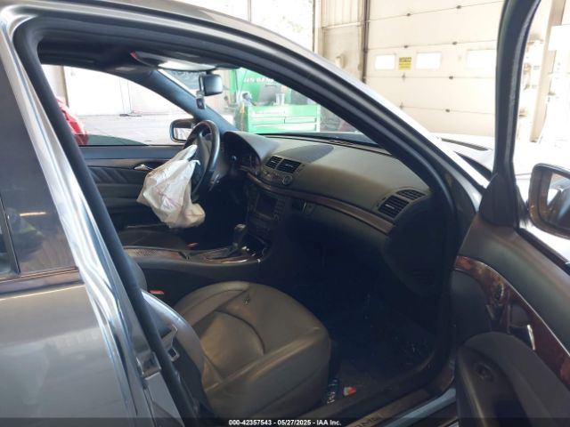 2007 MERCEDES-BENZ E 63 AMG WDBUF77XX7B099323 Photo 4