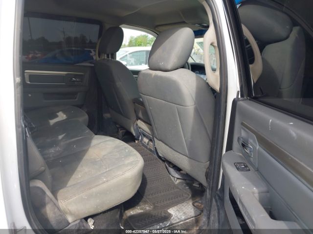 1C6RR7TT9ES307794 RAM 1500 Slt