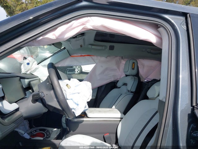 Rivian 2023 2023 7FCTGBAAXPN029685 Image 21