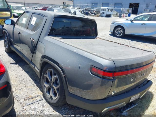 2023 RIVIAN R1T 7FCTGBAAXPN029685 Photo 2