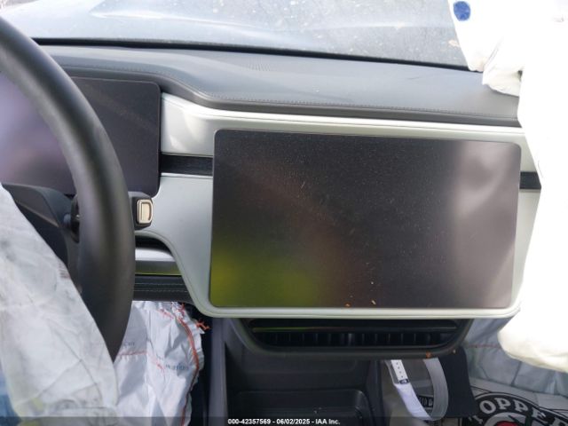 2023 RIVIAN R1T 7FCTGBAAXPN029685 Photo 6