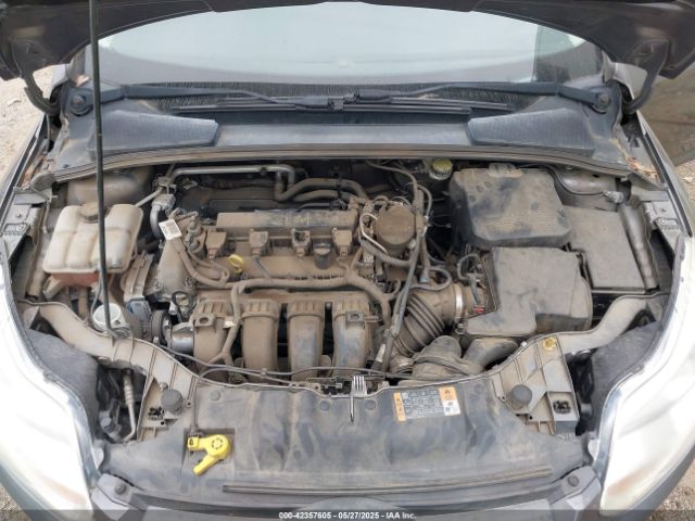 1FADP3F25EL461388 Ford FOCUS SE