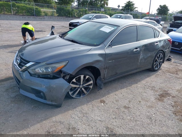 1N4AL3AP0HC279569 Nissan Altima 2.5 Sr