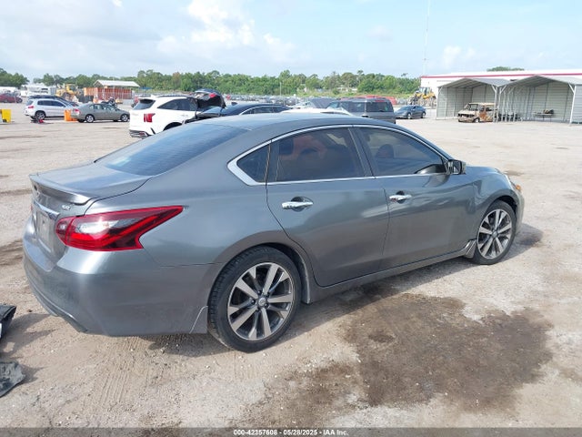 1N4AL3AP0HC279569 Nissan Altima 2.5 Sr