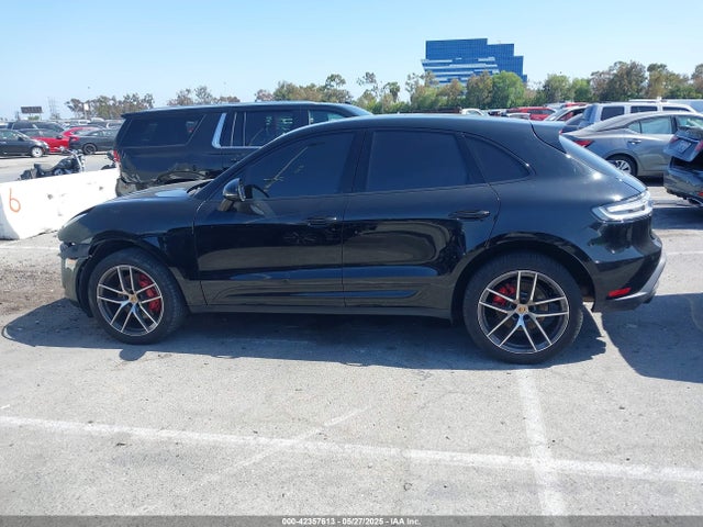 Porsche MACAN S 2022 WP1AG2A59NLB24147 Image 14