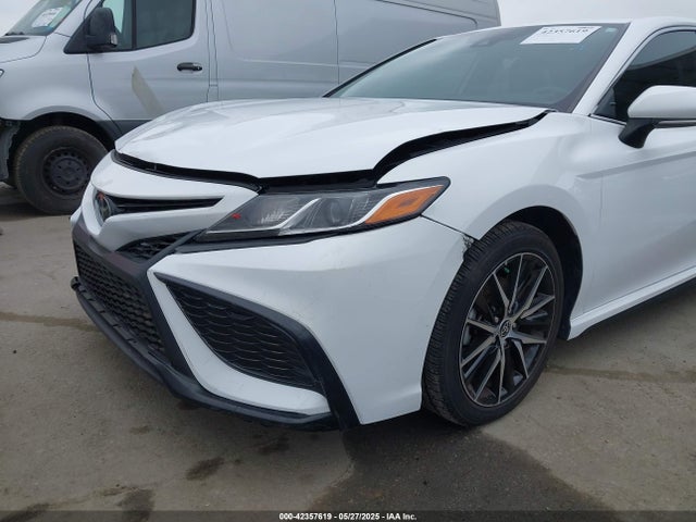 4T1G11AK1NU656303 Toyota Camry Se/se Night Shade