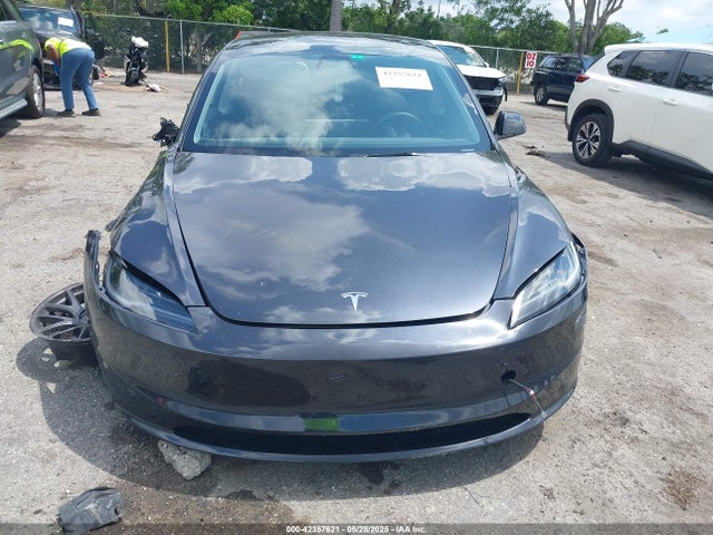 Tesla MODEL 3 2024 5YJ3E1EA3RF741585 Image 12