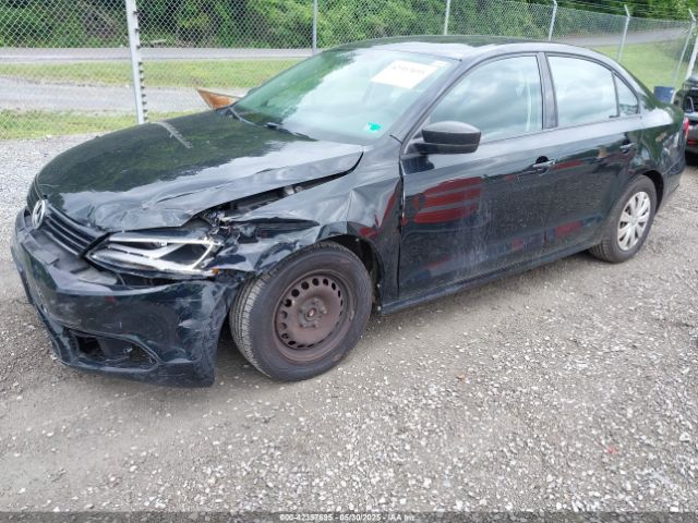 3VW2K7AJXEM369890 Volkswagen Jetta 2.0l S