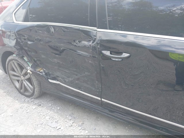 1VWDT7A3XHC078545 Volkswagen 1.8 tsi