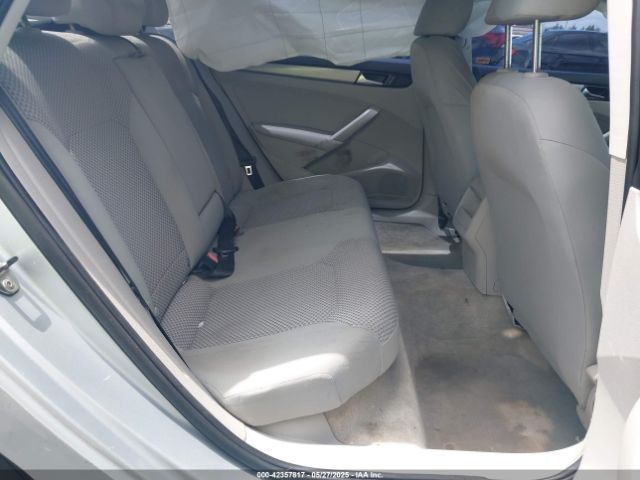 1VWAS7A38EC028292 Volkswagen Passat 1.8t S