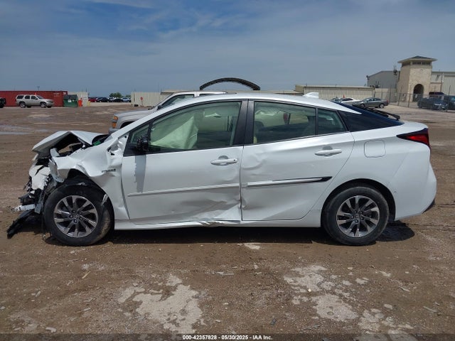 JTDKAMFU7N3165301 Toyota 2zr-fxe,1nm