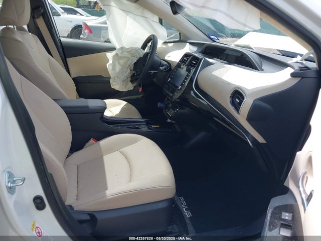 JTDKAMFU7N3165301 Toyota 2zr-fxe,1nm