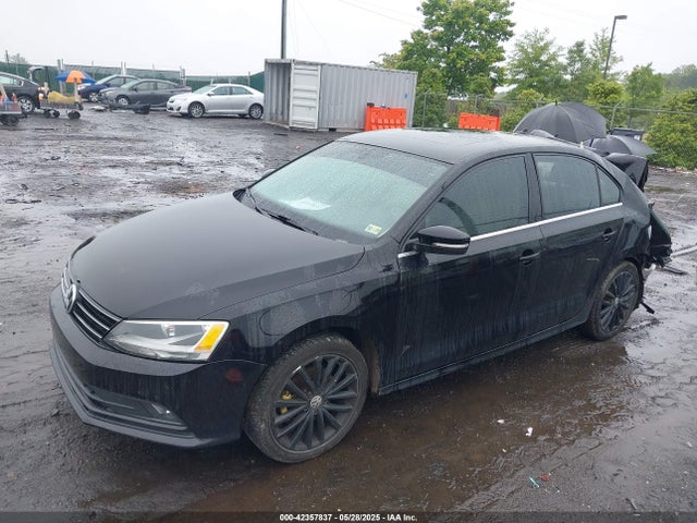 3VWL07AJ1GM213086 Volkswagen Jetta