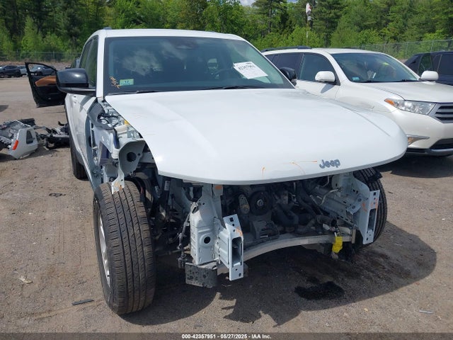 1C4RJHAG7N8633554 Jeep Grand Cherokee