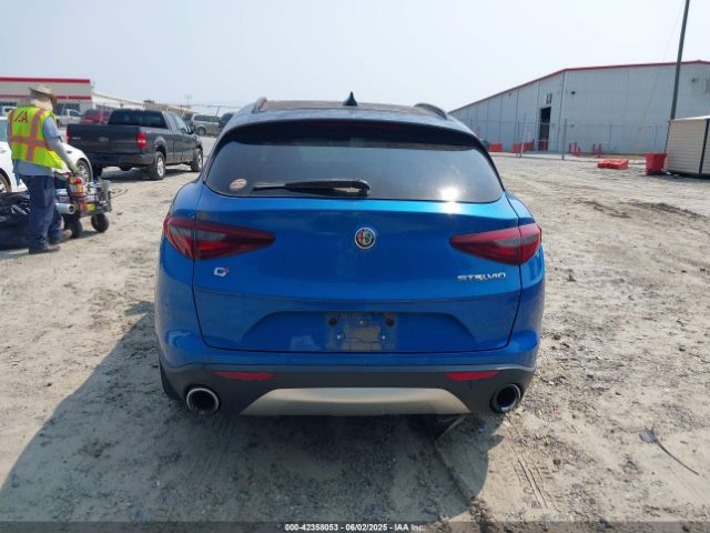 ZASFAKNN4J7C01052 Alfa Romeo Stelvio Ti Sport Awd