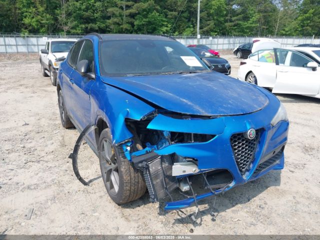 ZASFAKNN4J7C01052 Alfa Romeo Stelvio Ti Sport Awd
