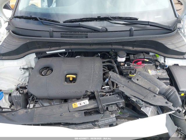 KNDJ23AU5S7933940 KIA 2025