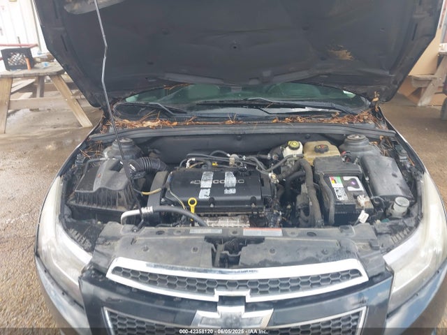 1G1PA5SH5E7459527 Chevrolet Cruze Ls Auto