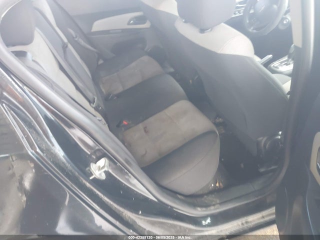 1G1PA5SH5E7459527 Chevrolet Cruze Ls Auto