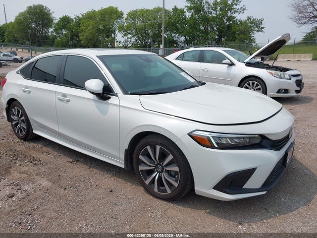 Honda l15b7 2024 2HGFE1F7XRH330762 Image 1
