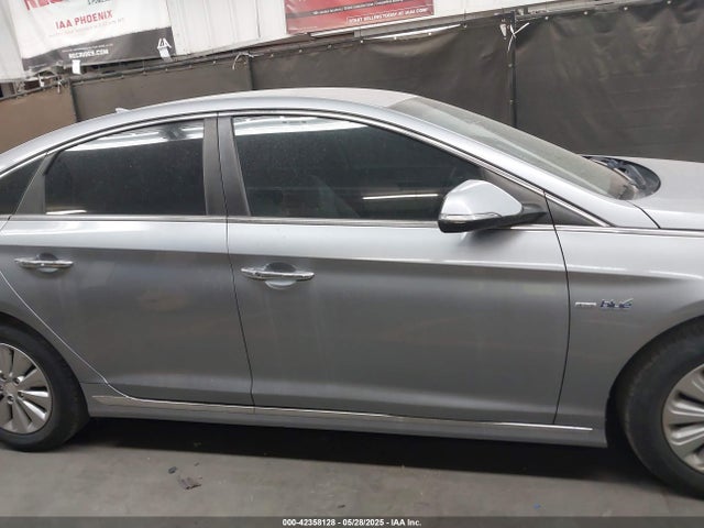 2016 Hyundai Sonata Hybrid Se მანქანა იყიდება აუქციონზე, vin: KMHE24L10GA009146, აუქციონის ნომერი: 42358128