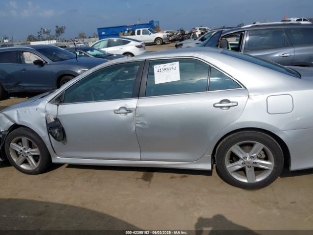 4T1BF1FKXEU766111 Toyota 2ar-fe
