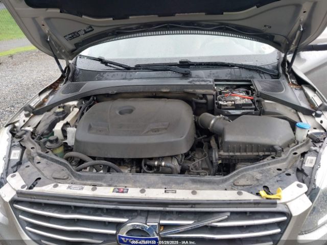 2016 VOLVO XC60 YV440MDK3G2921127 Photo 9