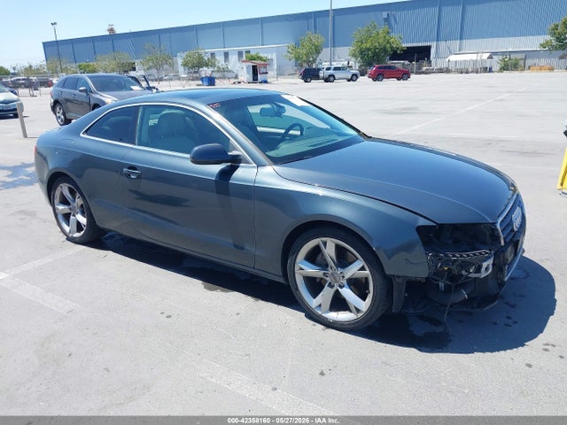 2011 AUDI A5 WAULFAFR0BA074620 Photo 0