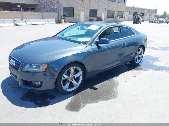 2011 AUDI A5 WAULFAFR0BA074620 Photo 1