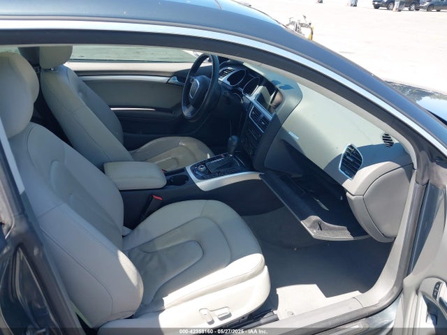 2011 AUDI A5 WAULFAFR0BA074620 Photo 4