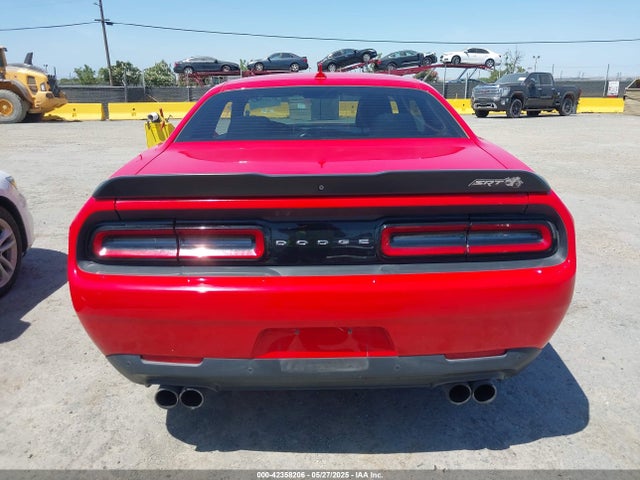 Dodge Challenger 2015 2C3CDZFJ0FH733079 Image 16