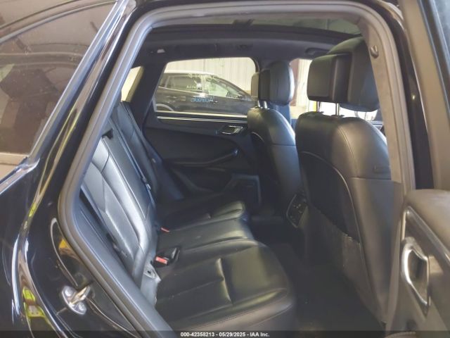 2017 PORSCHE MACAN WP1AG2A56HLB51567 Photo 7