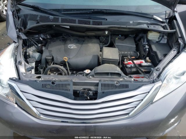 5TDYZ3DC0HS814303 Toyota 2gr-fks