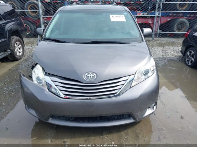 5TDYZ3DC0HS814303 Toyota 2gr-fks