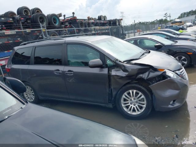 5TDYZ3DC0HS814303 Toyota 2gr-fks