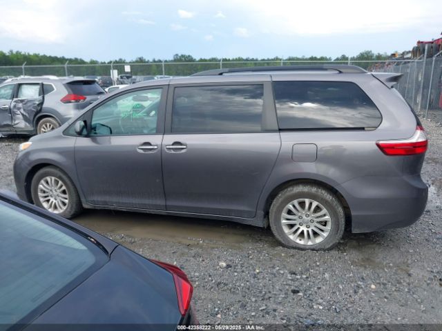 5TDYZ3DC0HS814303 Toyota 2gr-fks