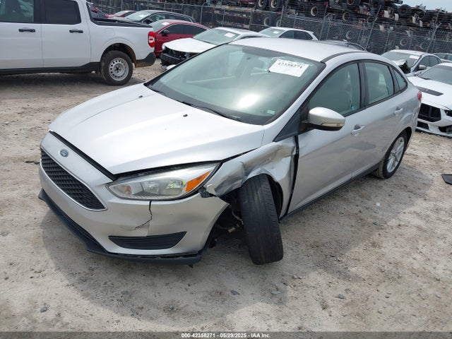 Ford 2.0l gdi 2017 1FADP3F26HL251371 Image 2
