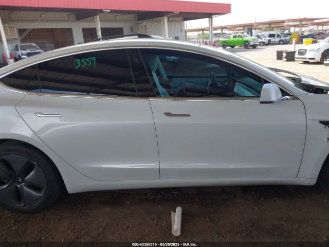 5YJ3E1EBXKF513002 Tesla Model 3 Long Range/performance
