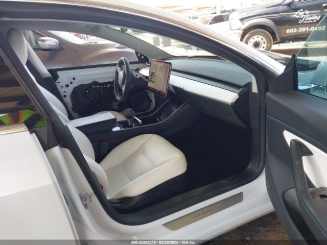 5YJ3E1EBXKF513002 Tesla Model 3 Long Range/performance