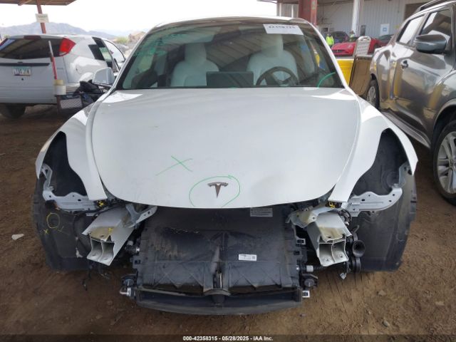 5YJ3E1EBXKF513002 Tesla Model 3 Long Range/performance