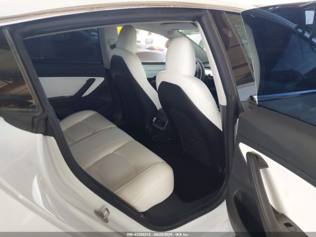 5YJ3E1EBXKF513002 Tesla Model 3 Long Range/performance