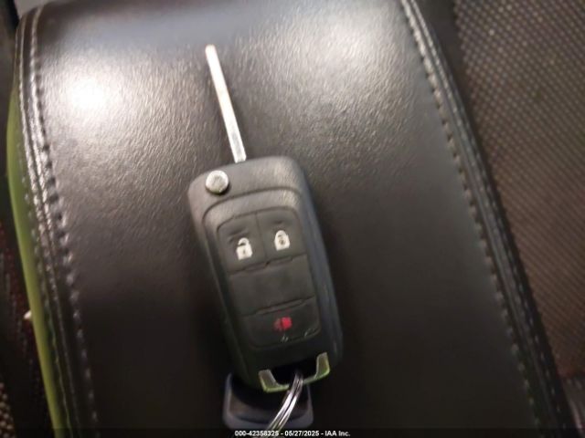 2GNALCEK6H1511873 Chevrolet EQUINOX LT