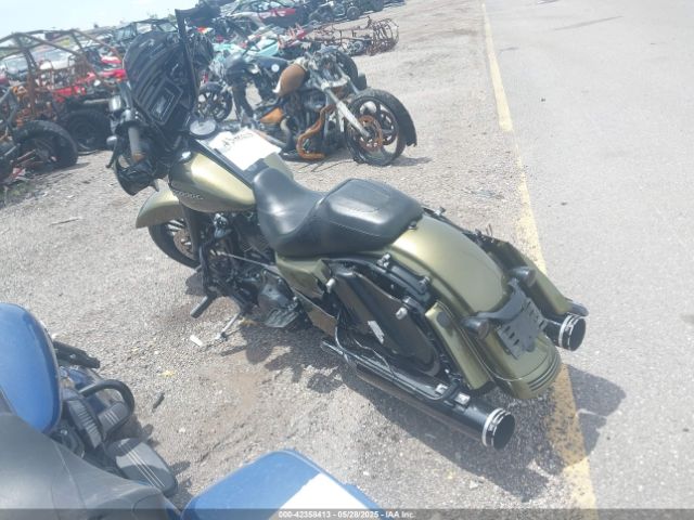 2018 HARLEY-DAVIDSON FLHRXS 1HD1KVC19JB608779 Photo 2