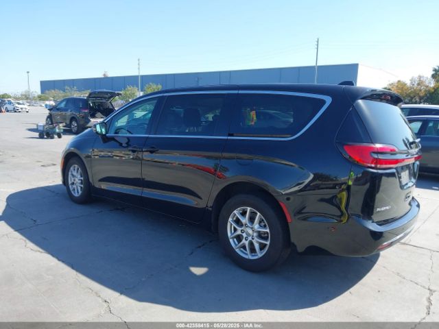 2024 CHRYSLER PACIFICA 2C4RC1BG8RR156353 Photo 2