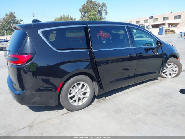 2024 CHRYSLER PACIFICA 2C4RC1BG8RR156353 Photo 3