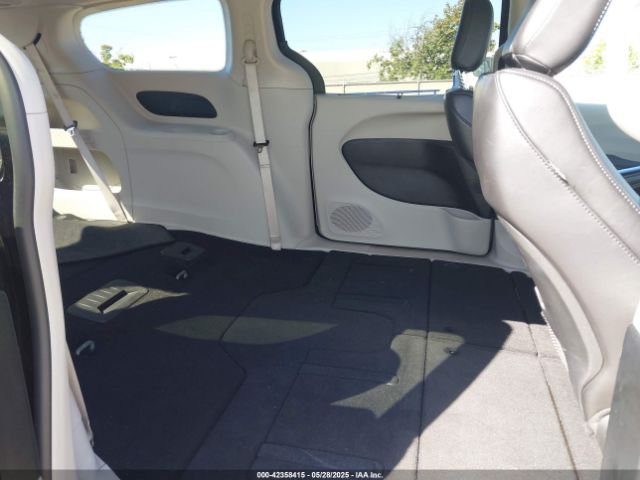 2024 CHRYSLER PACIFICA 2C4RC1BG8RR156353 Photo 7