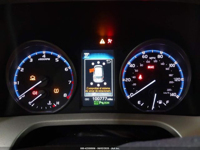 2018 TOYOTA RAV4 2T3RFREVXJW721812 Photo 6